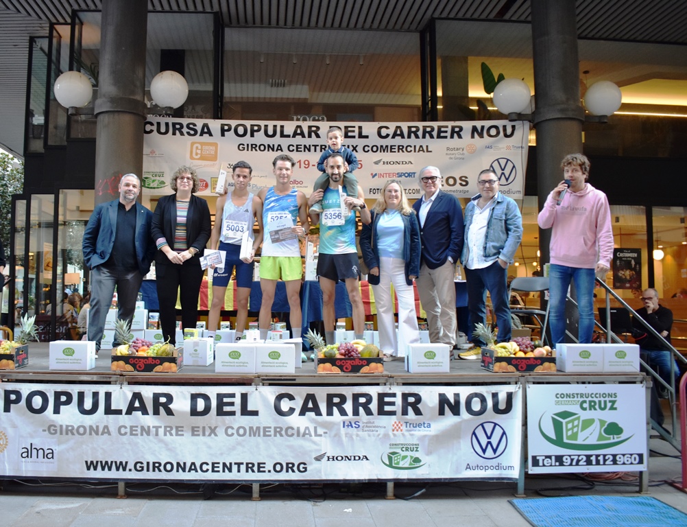 Podi dels 5 km categoria masculina de la 46a cursa popular del carrer Nou