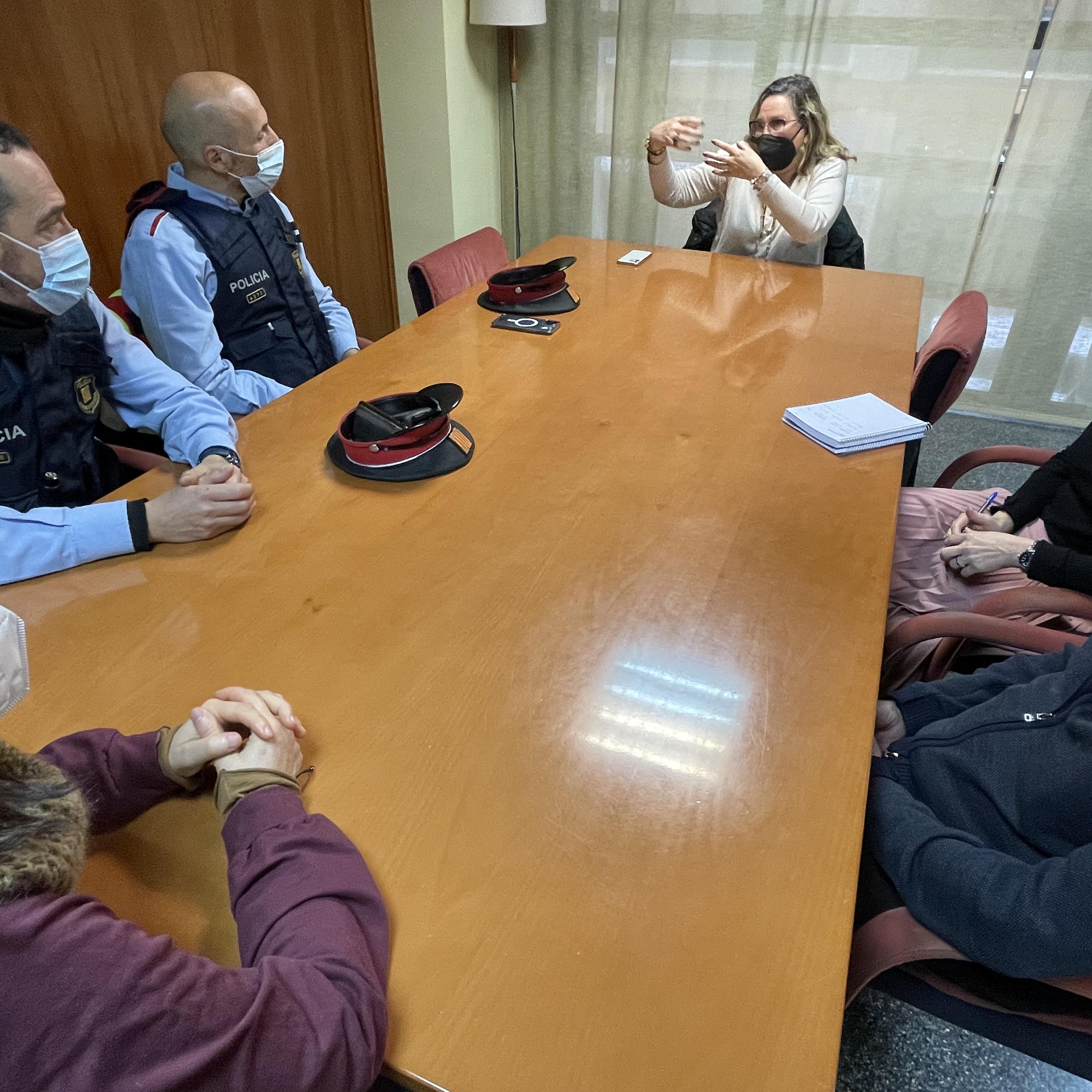 Girona Centre intensifica les trobades amb Mossos i Policia Local per frenar els robatoris