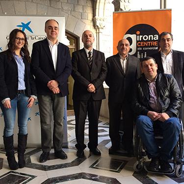 La Targeta Girona Comerç i Hostaleria recull 4.500 euros en la campanya solidària 2013-2014