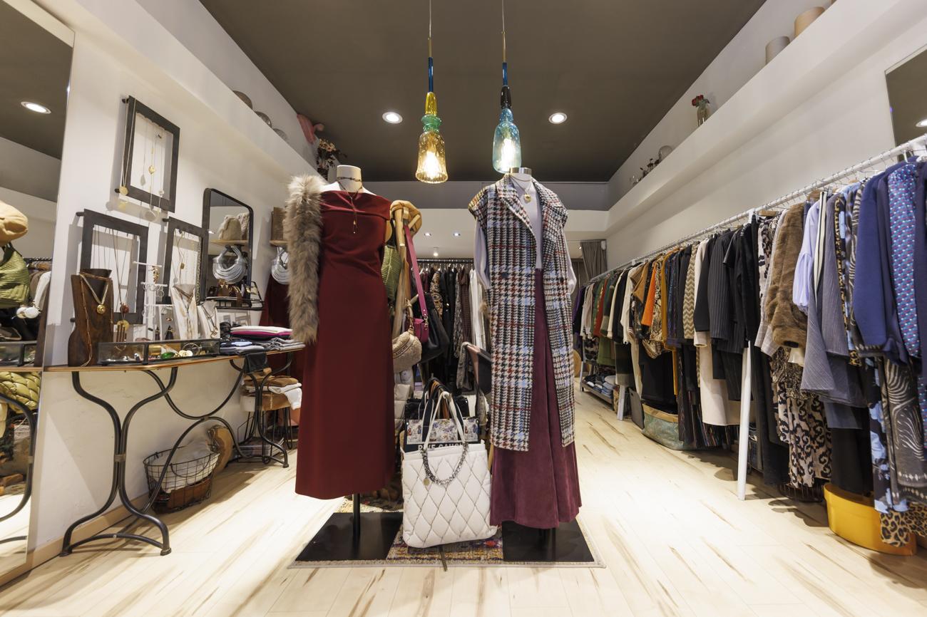 Vista interior de la botiga de moda de senyora Tua Misura