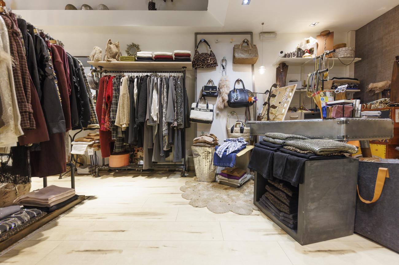 Vista interior de la botiga de moda de senyora Tua Misura