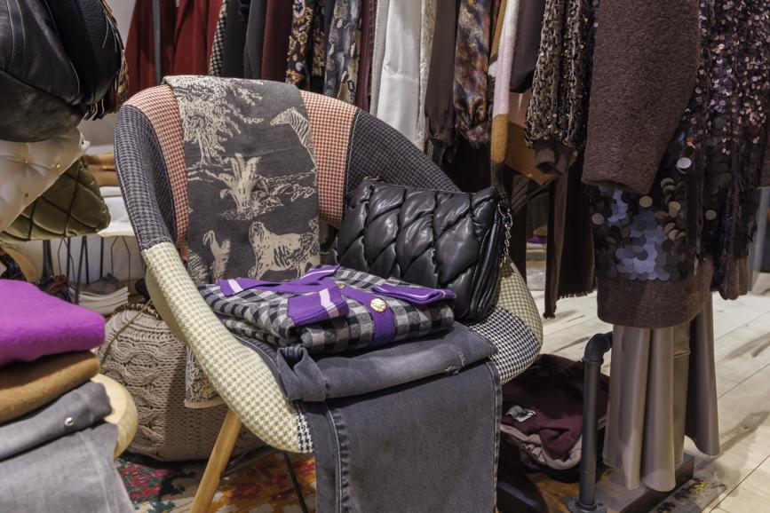 Vista interior de la botiga de moda de senyora Tua Misura
