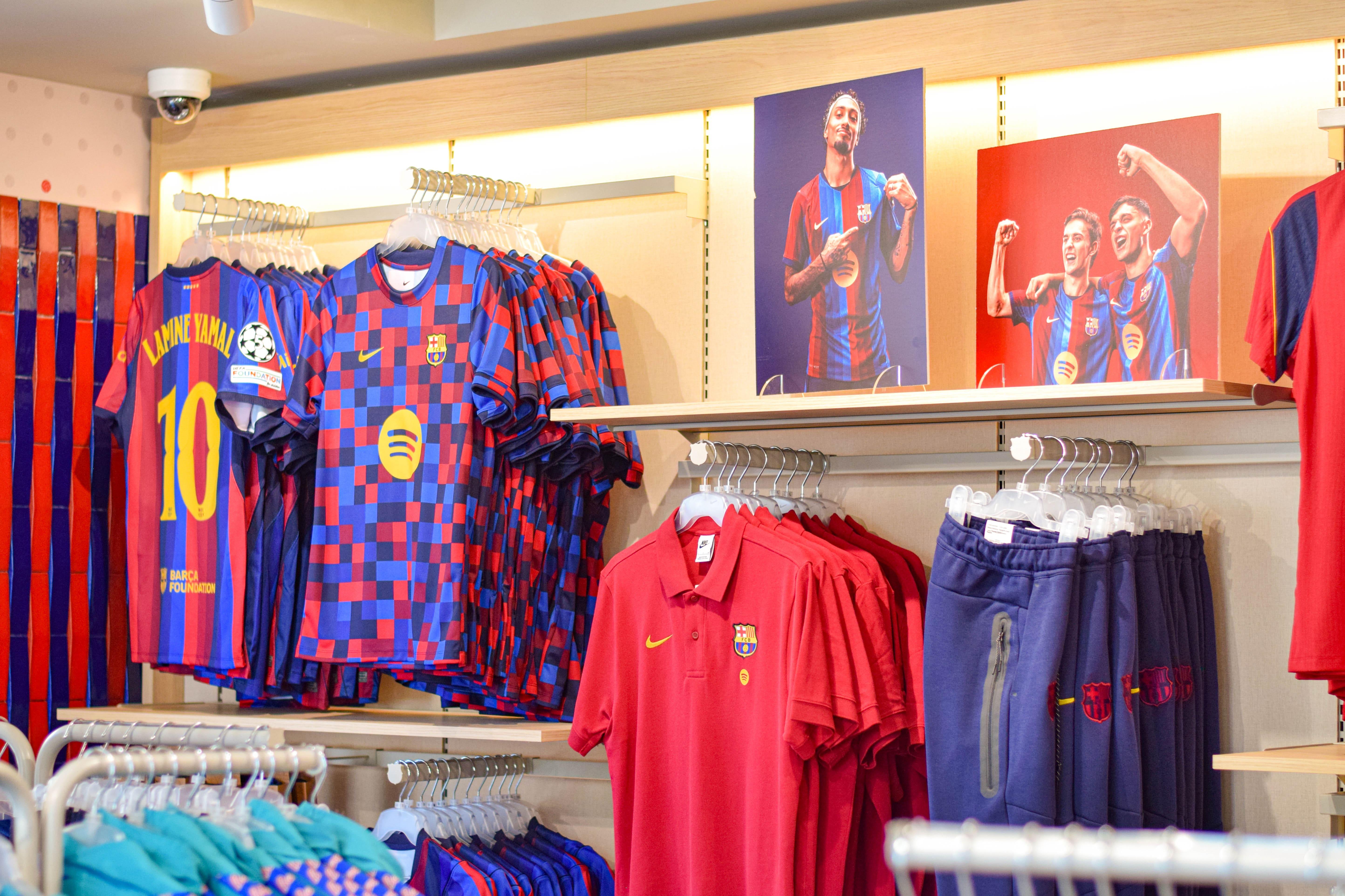FC BARCELONA
