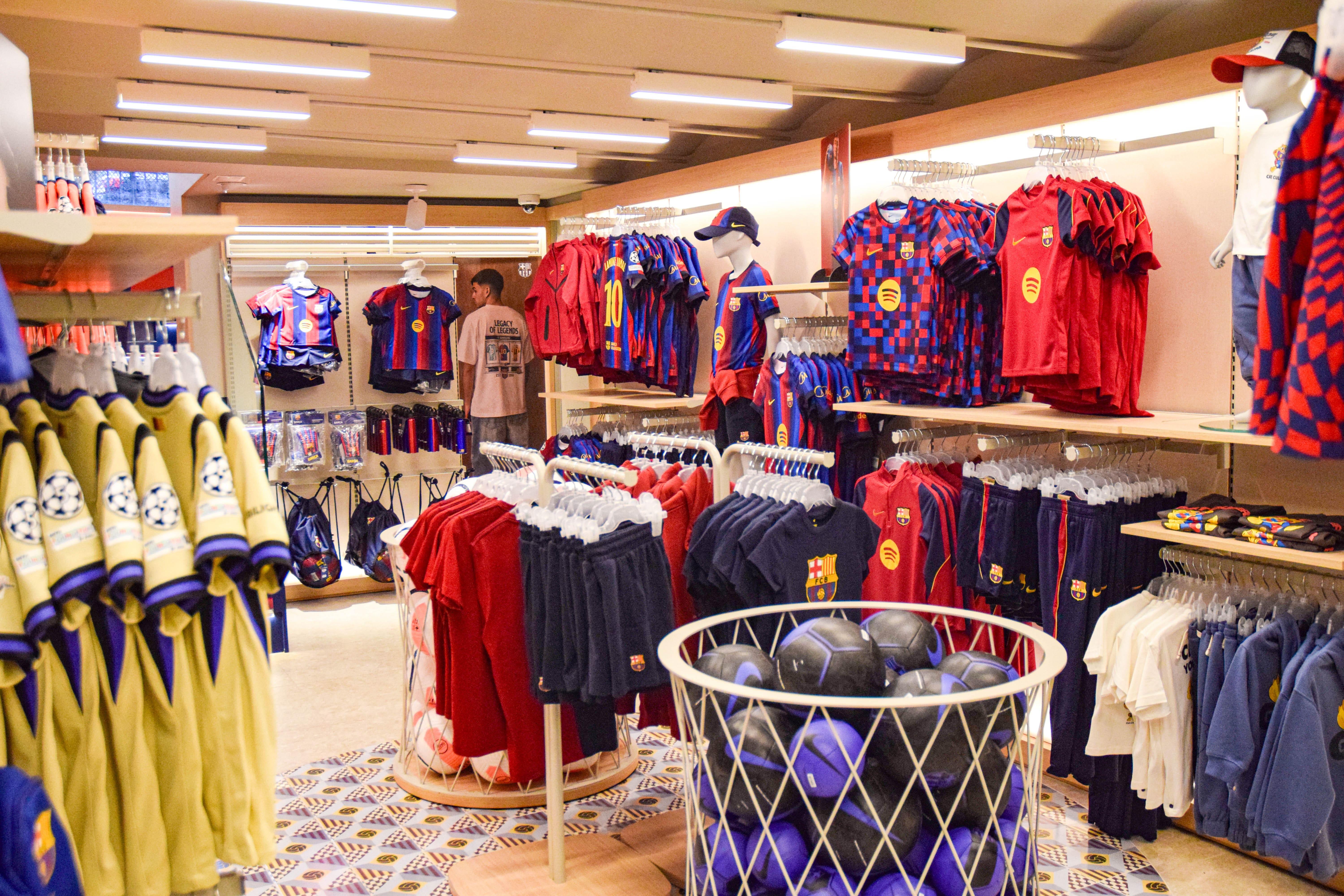 FC BARCELONA