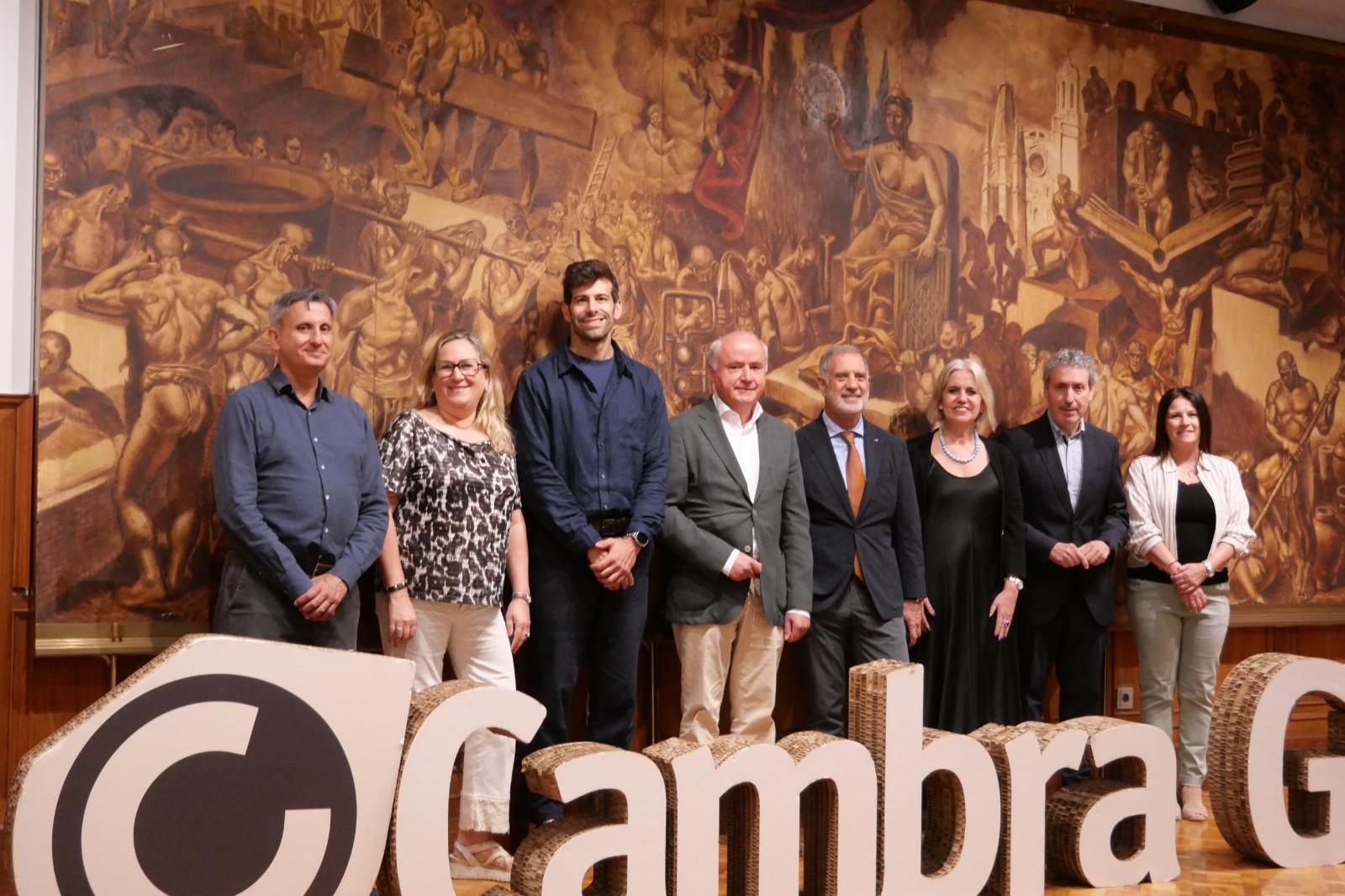 Representants del Col·legi de Joiers de Catalunya, la Cambra de Comerç de Girona i Girona Centre Eix Comercial
