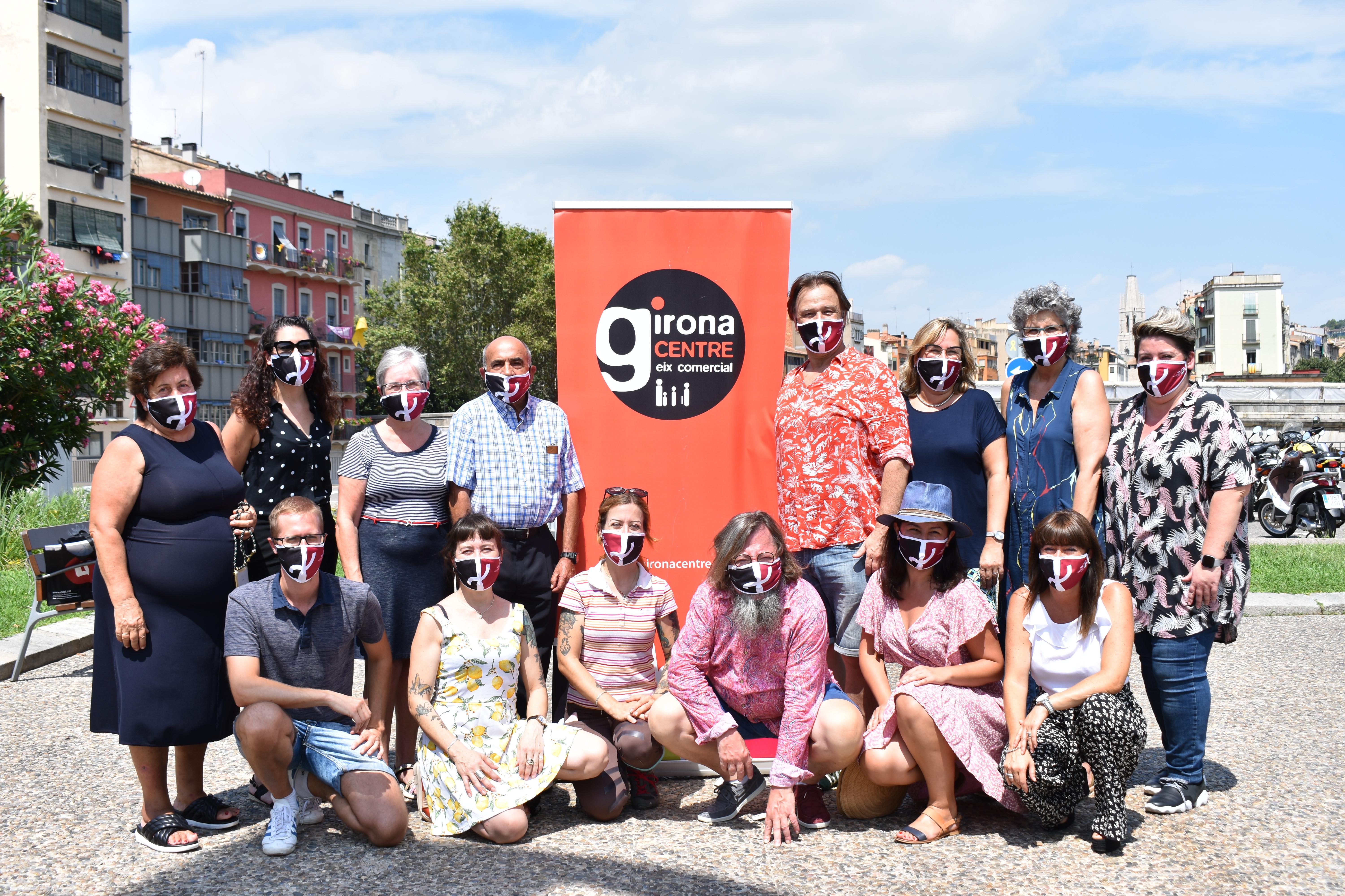 Espectacles teatrals als aparadors de les botigues de Girona en la 20ena edició del FITAG