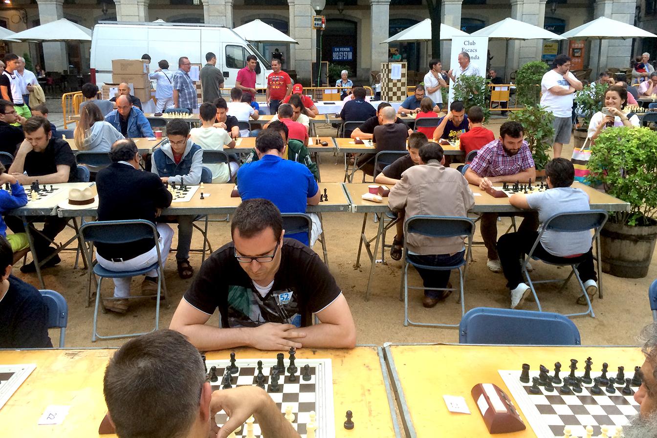 Girona Centre amb els Escacs a la Fresca