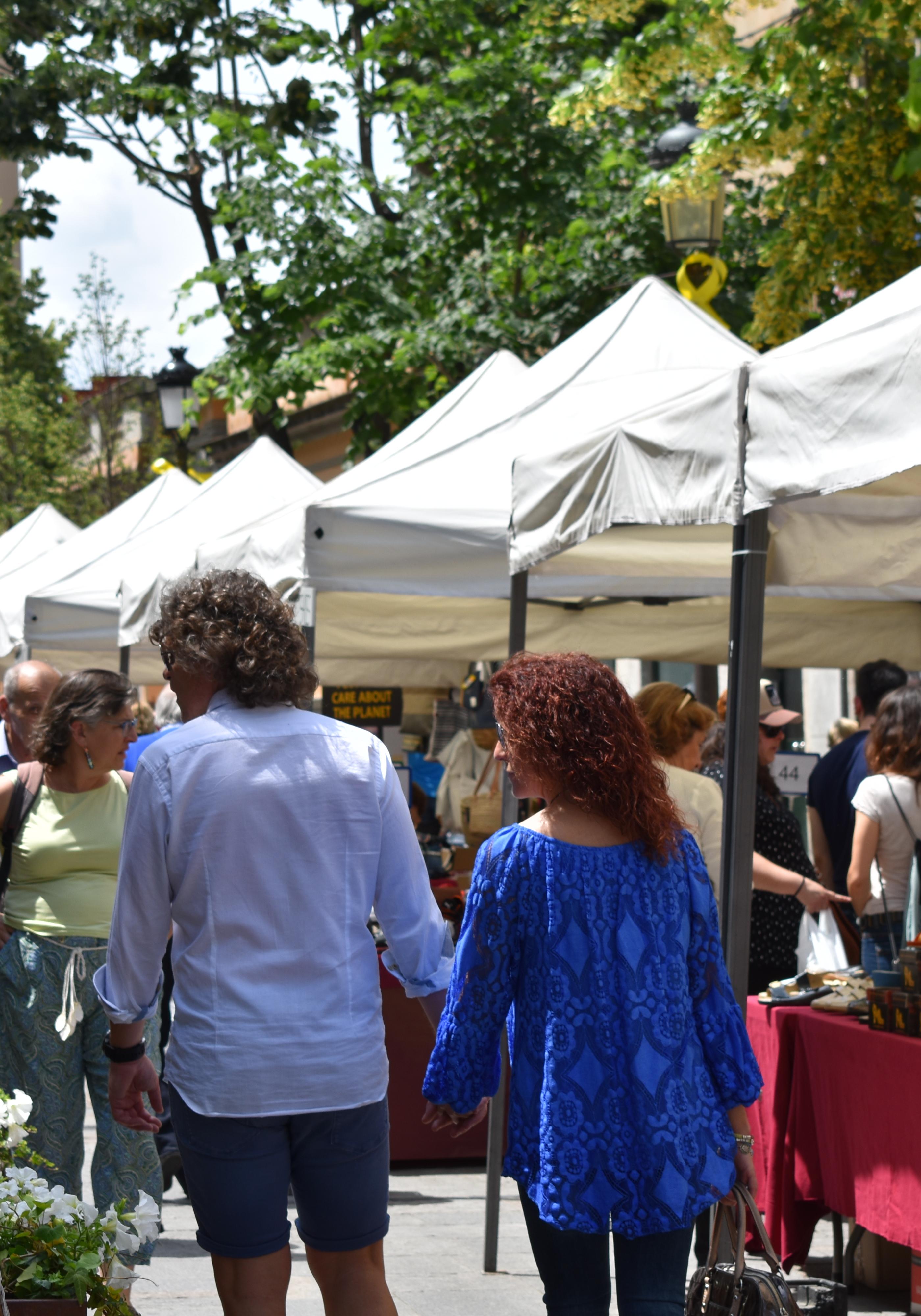 Dissabte 1 de juny: Botiga al carrer al centre de Girona. Consulteu les parades aquí!