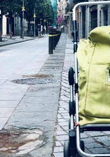 La paralització del comerç urbà a les comarques gironines per la COVID-19 posa en risc molts negocis